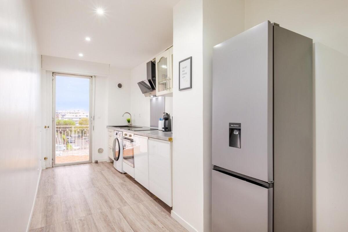 Apartamento Le Millesime ~ Vue ~ Balcon ~ Parking Cagnes-sur-Mer Exterior foto